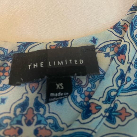 The Limited blue sleeveless blouse size XS. Workwear. Shell - Picture 3 of 6